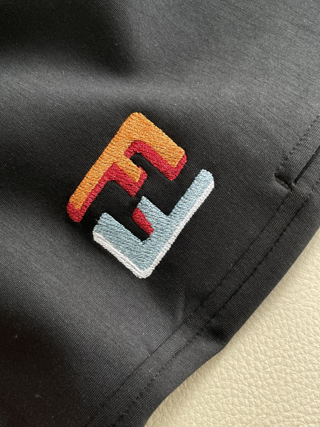 FD 重磅推荐！2026ss夏装新品 专柜在售 最新系列图案logo短裤 必须人手一件的节奏！进口顶极高