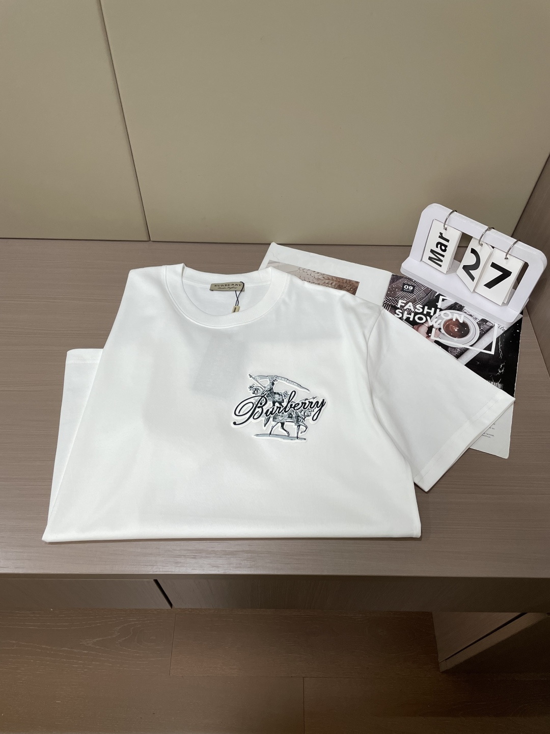 Bur 官网同款 官网同款 官网同款⚠️重磅推荐！2026ss夏装新品 专柜在售 最新系列图案logo短