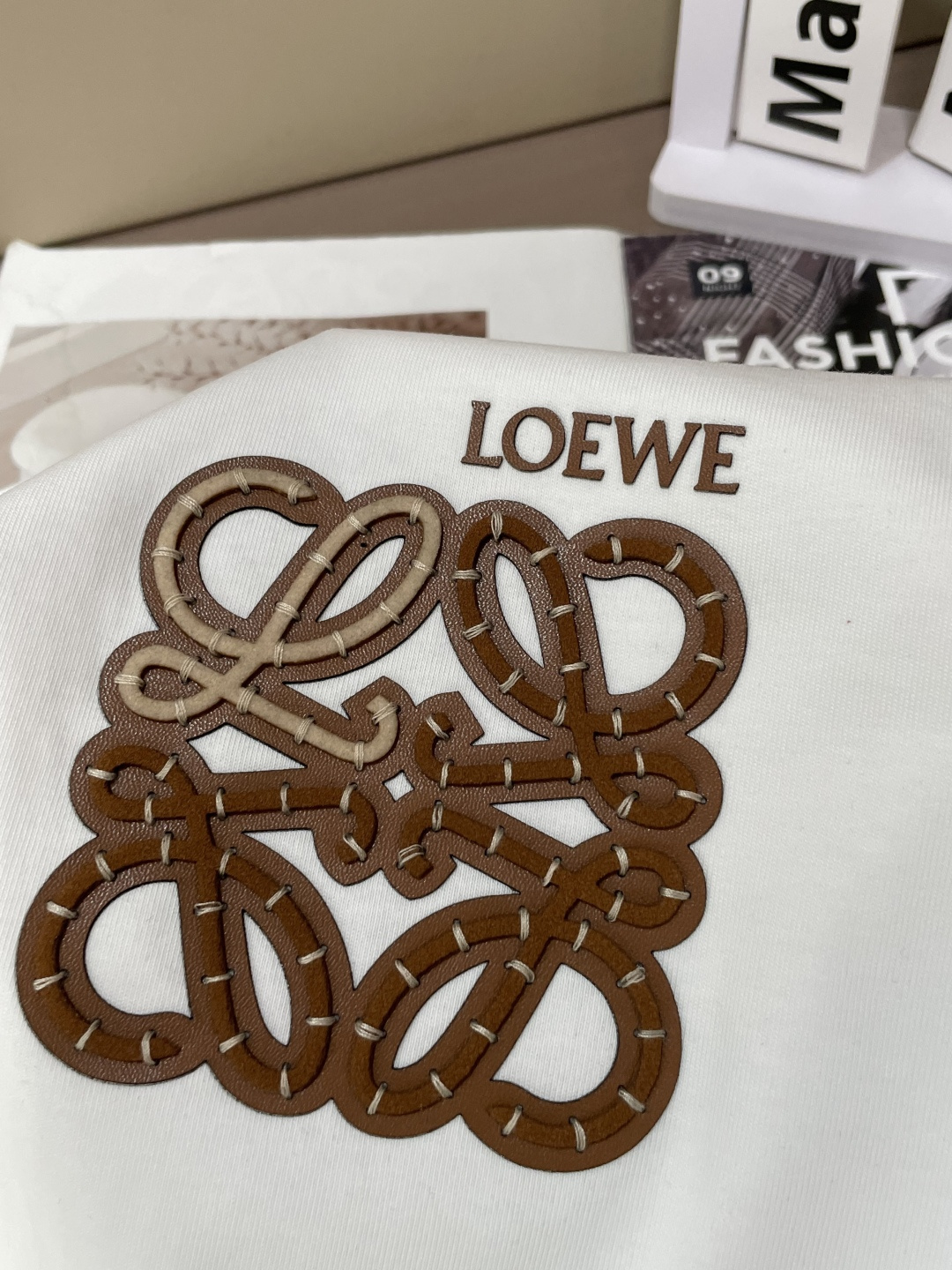 Loewe 官网同款 官网同款 官网同款⚠️重磅推荐！2026ss夏装新品 专柜在售 最新系列图案log