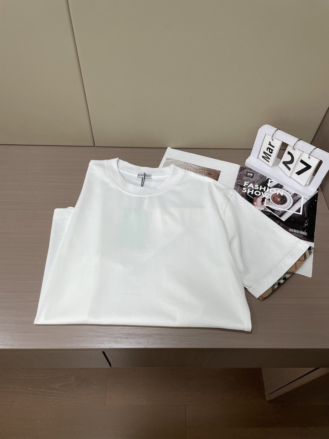 Bur 官网同款 官网同款 官网同款⚠️重磅推荐！2026ss夏装新品 专柜在售 最新系列图案logo短