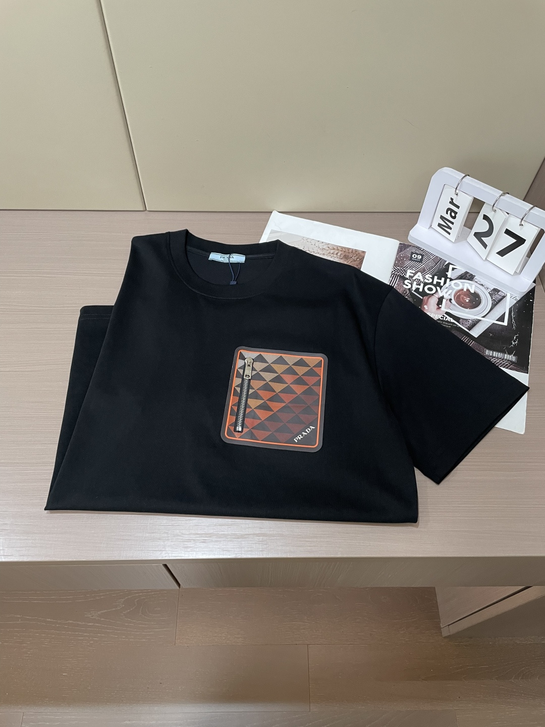 Prad 官网同款 官网同款 官网同款⚠️重磅推荐！2026ss夏装新品 专柜在售 最新系列图案logo