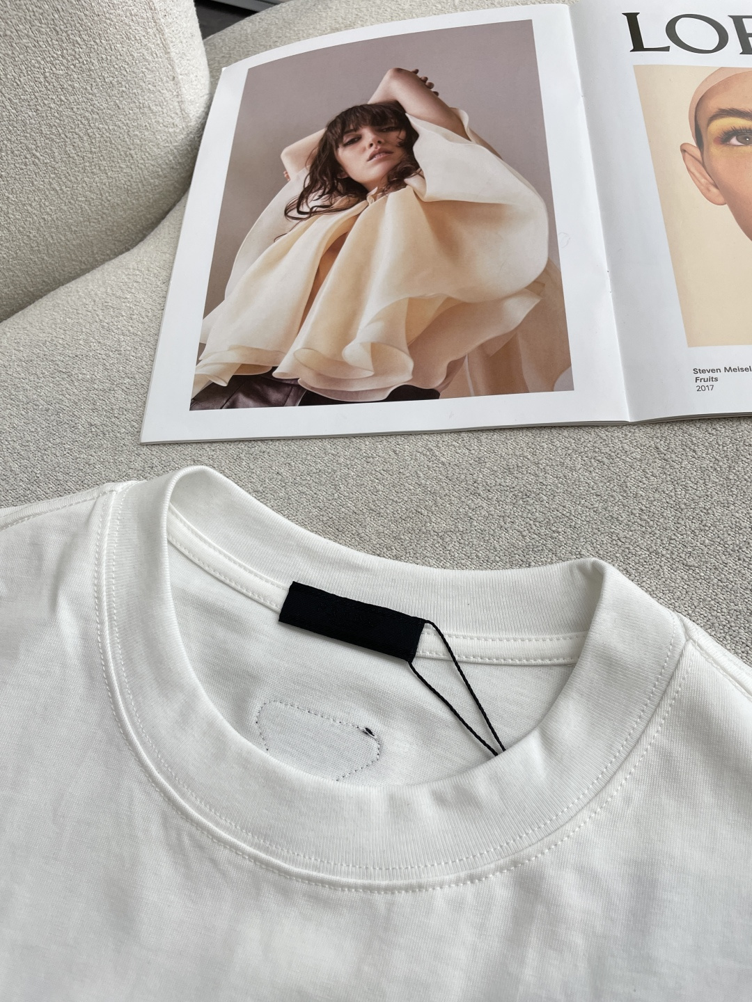 Prad 2026春夏款/官网同步面料采用重磅纯棉精梳棉面料，OS宽松版型，上身版型超正！日常百搭，衣橱