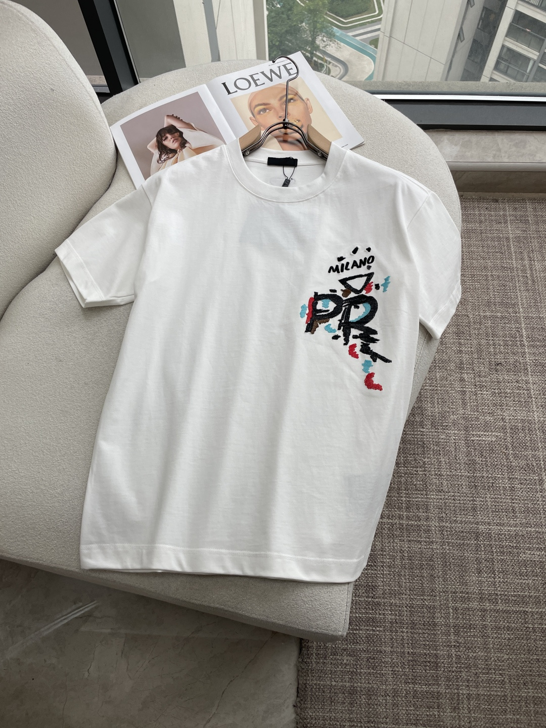 Prad 2026春夏款/官网同步面料采用重磅纯棉精梳棉面料，OS宽松版型，上身版型超正！日常百搭，衣橱