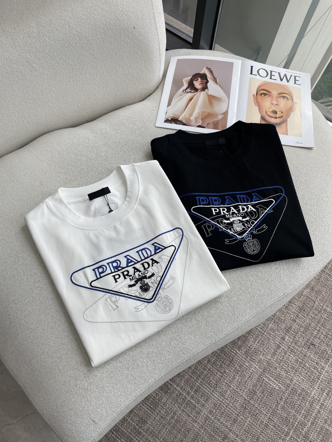 Prad 2026春夏款/官网同步面料采用重磅纯棉精梳棉面料，OS宽松版型，上身版型超正！日常百搭，衣橱