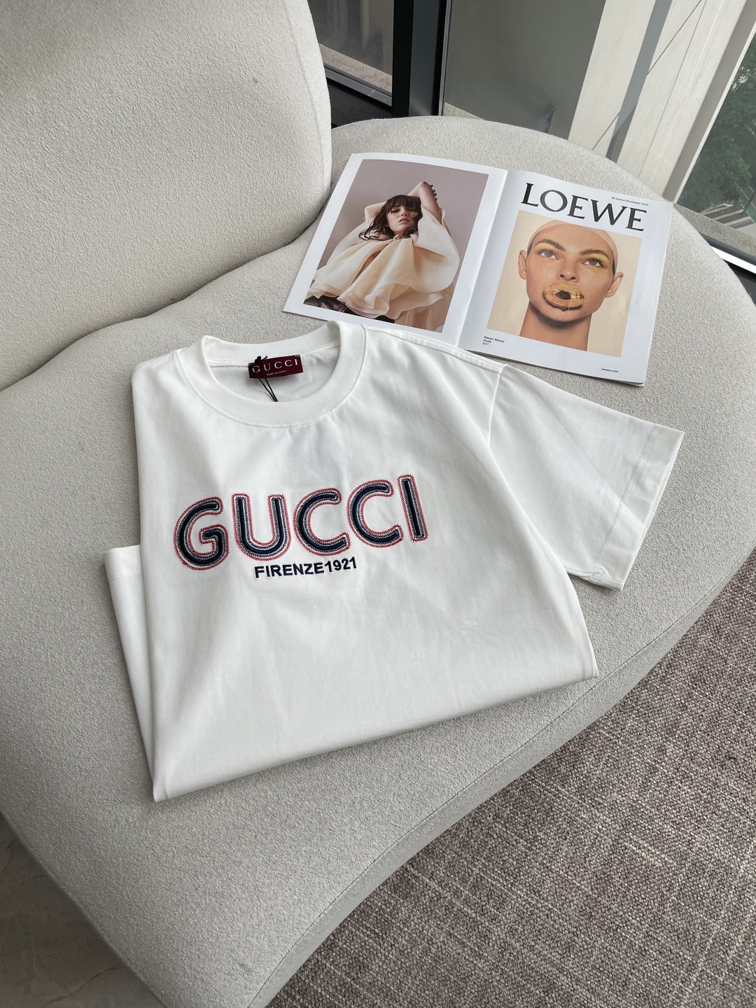 Gucc 2026春夏款/官网同步面料采用重磅纯棉精梳棉面料，OS宽松版型，上身版型超正！日常百搭，衣橱