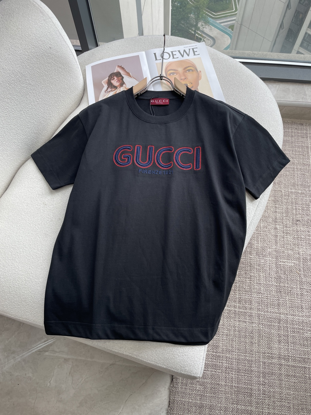 Gucc 2026春夏款/官网同步面料采用重磅纯棉精梳棉面料，OS宽松版型，上身版型超正！日常百搭，衣橱