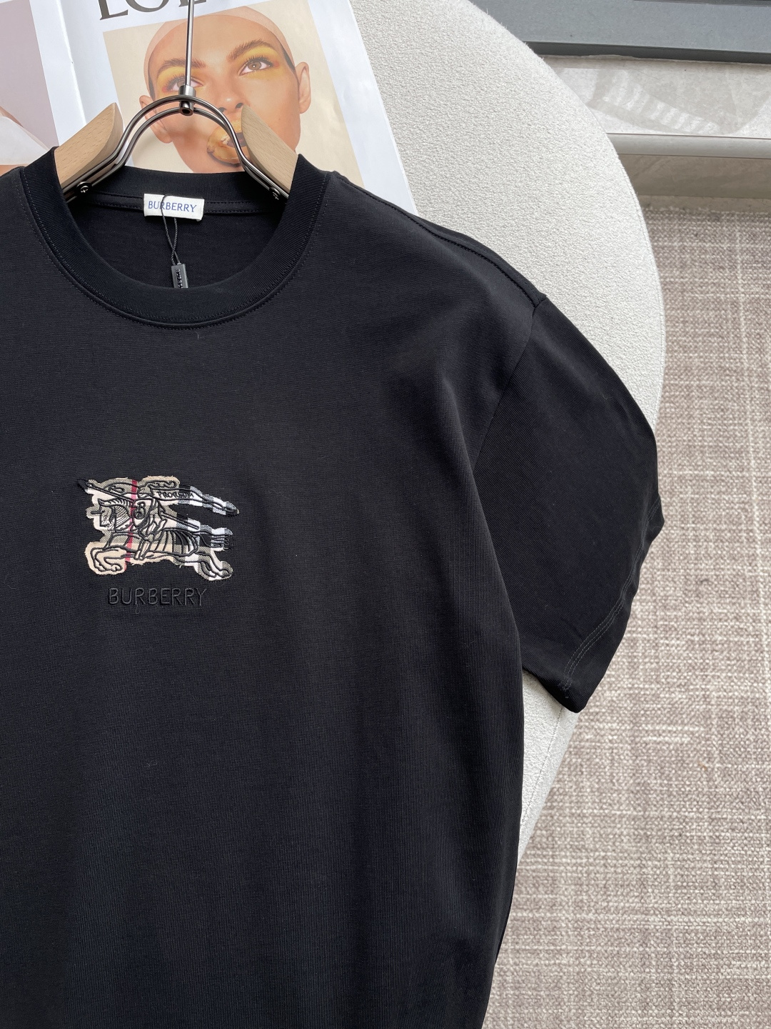 Bur 2026春夏款/官网同步面料采用重磅纯棉精梳棉面料，OS宽松版型，上身版型超正！日常百搭，衣橱必