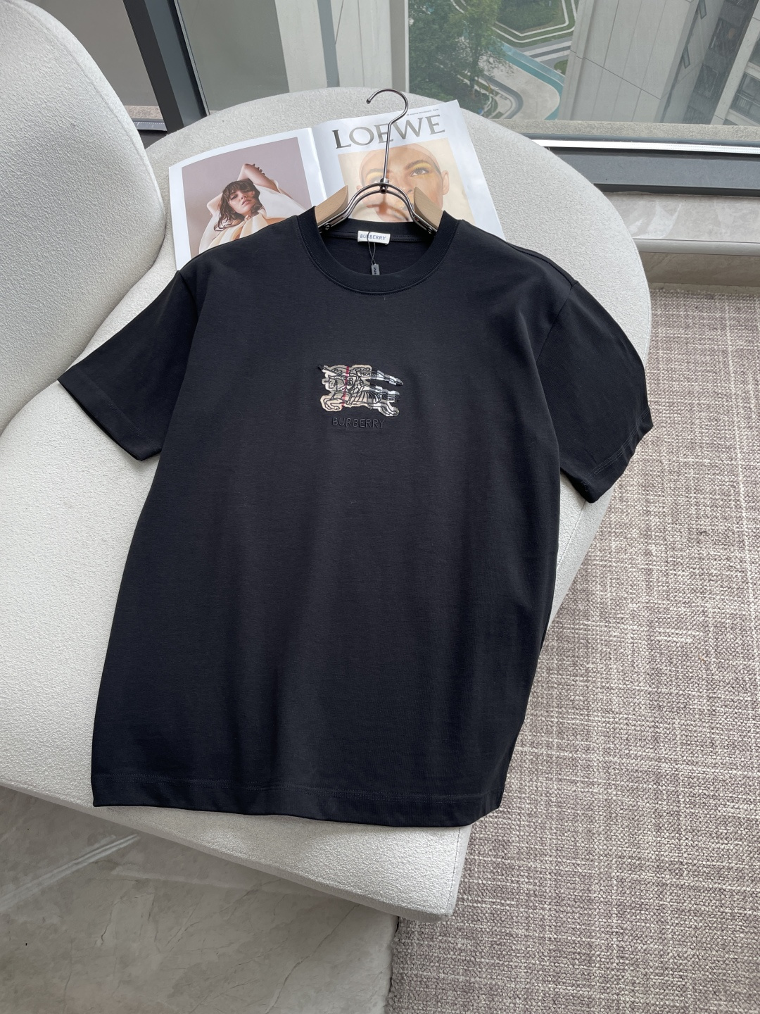 Bur 2026春夏款/官网同步面料采用重磅纯棉精梳棉面料，OS宽松版型，上身版型超正！日常百搭，衣橱必