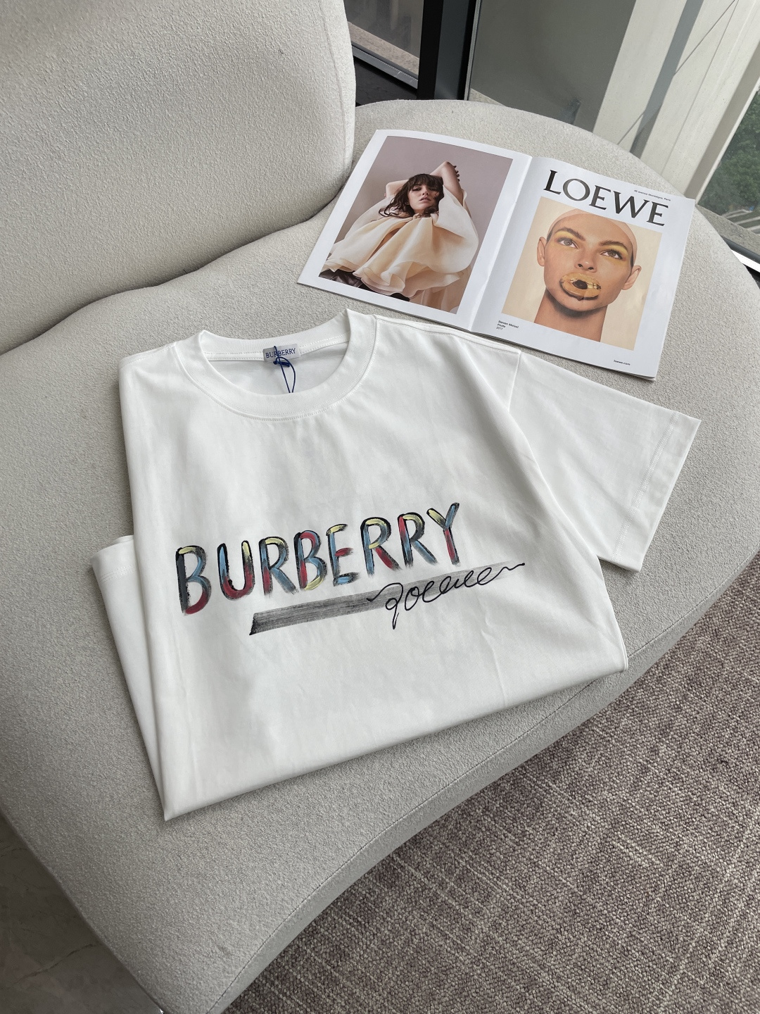 Bur 2026春夏款/官网同步面料采用重磅纯棉精梳棉面料，OS宽松版型，上身版型超正！日常百搭，衣橱必