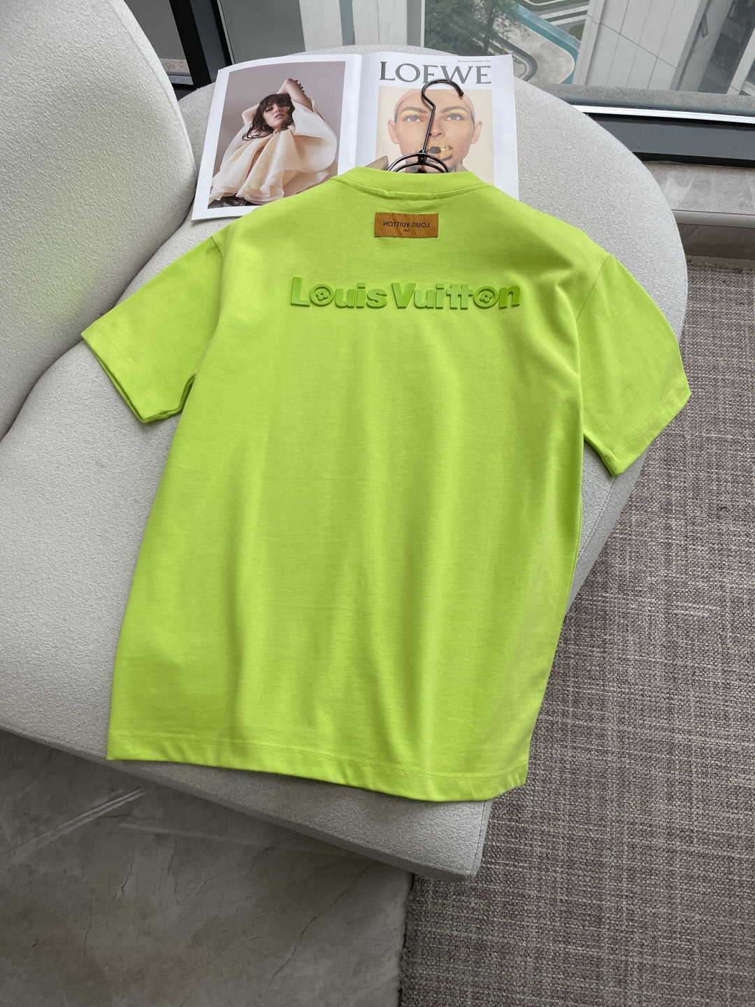 Lv2026春夏款/官网同步面料采用重磅纯棉精梳棉面料，OS宽松版型，上身版型超正！日常百搭，衣橱必备单