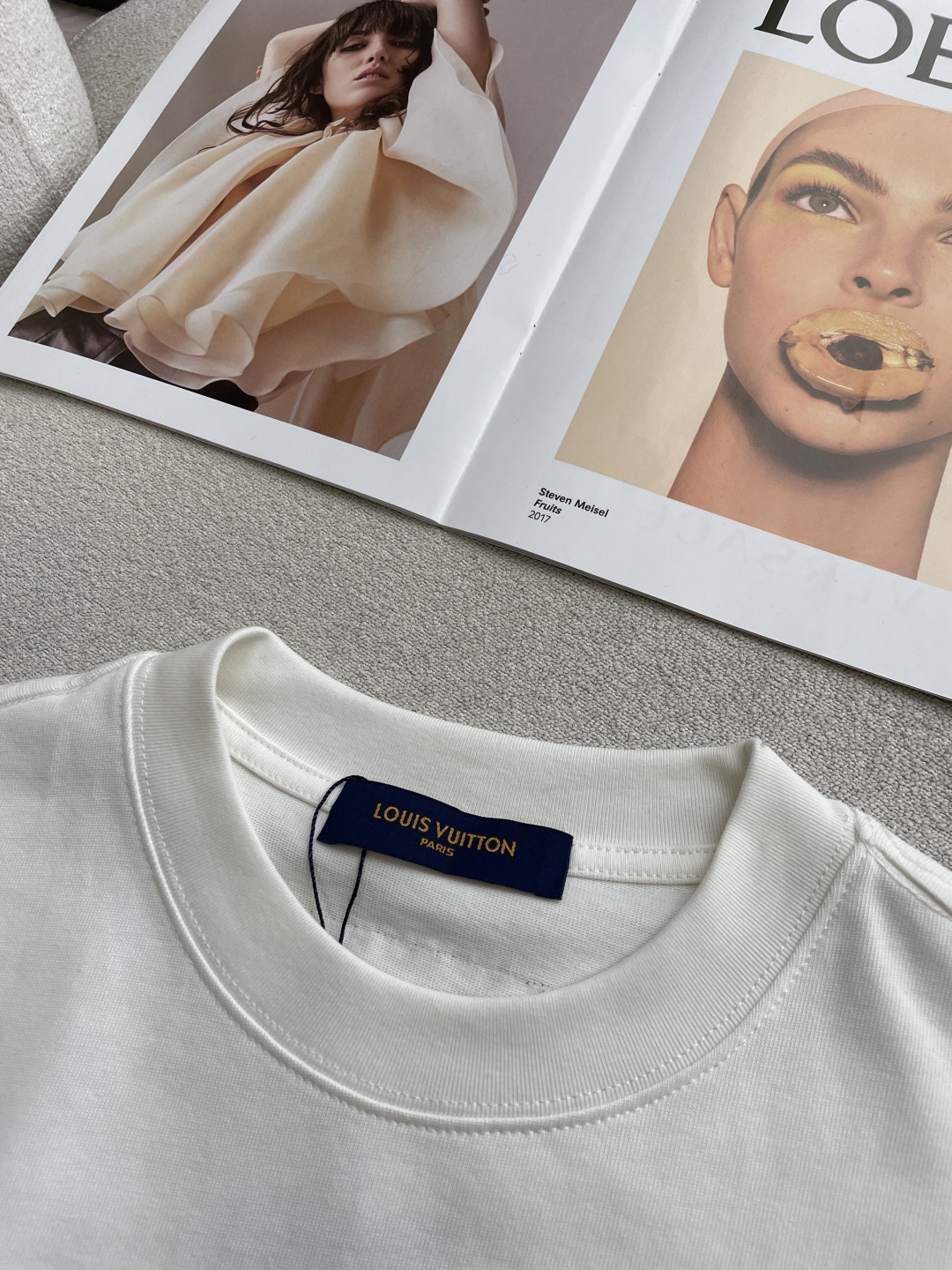 Lv2026春夏款/官网同步面料采用重磅纯棉精梳棉面料，OS宽松版型，上身版型超正！日常百搭，衣橱必备单