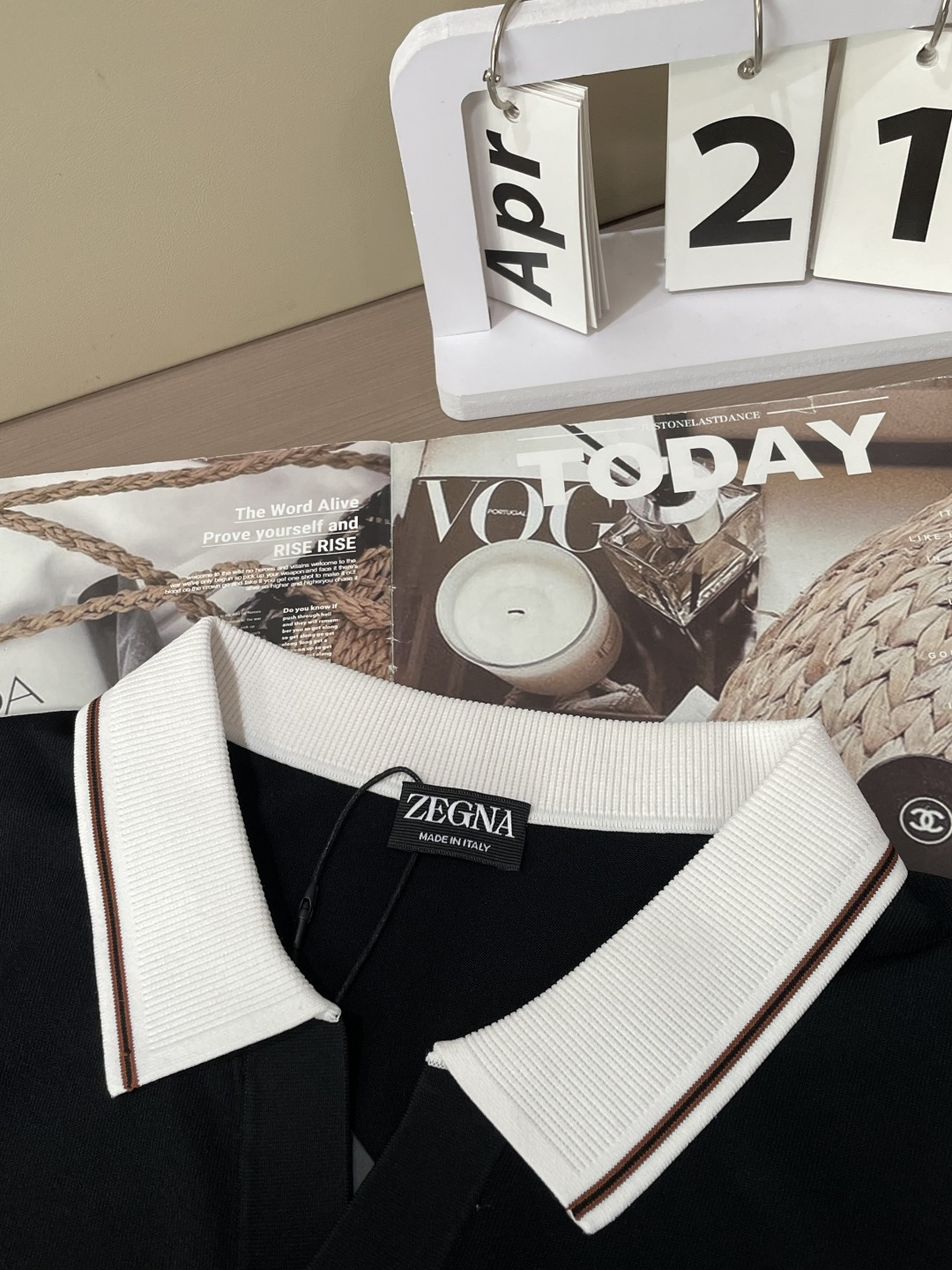 EZ高端春夏新款一比一专柜款，进口纯棉针织翻领短Tee，高端男士纯色针织撞色领短袖T恤，Polo衫！贸易