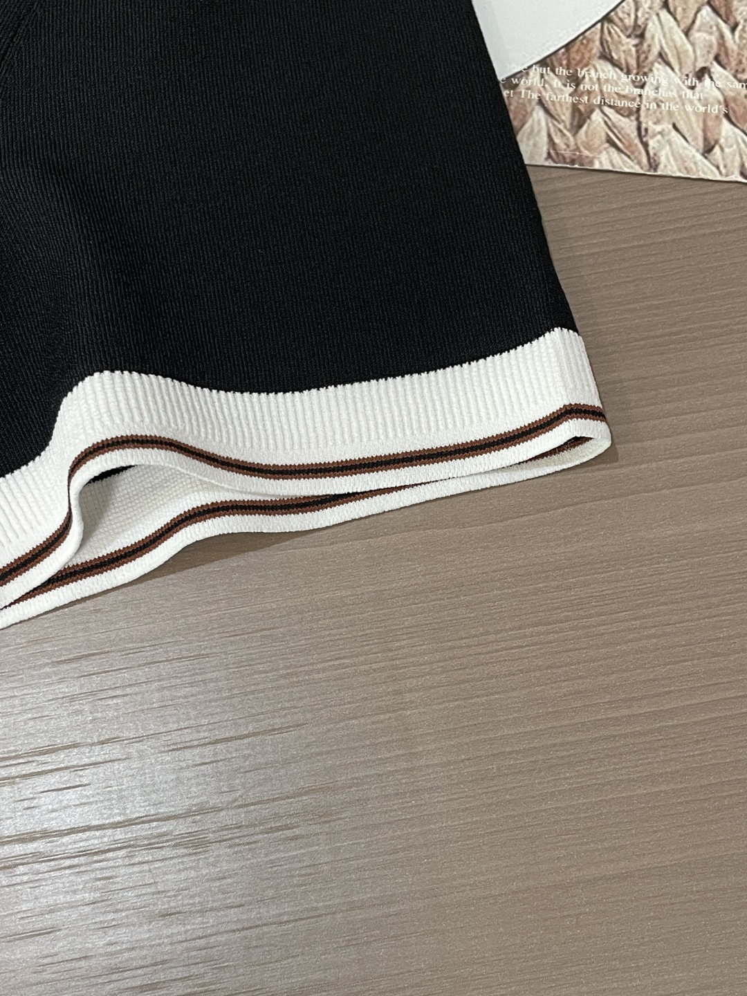 EZ高端春夏新款一比一专柜款，进口纯棉针织翻领短Tee，高端男士纯色针织撞色领短袖T恤，Polo衫！贸易