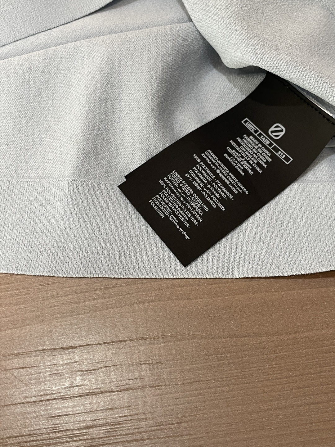 EZ高端春夏新款一比一专柜款，进口纯棉针织翻领短Tee，高端男士纯色针织撞色领短袖T恤，Polo衫！贸易