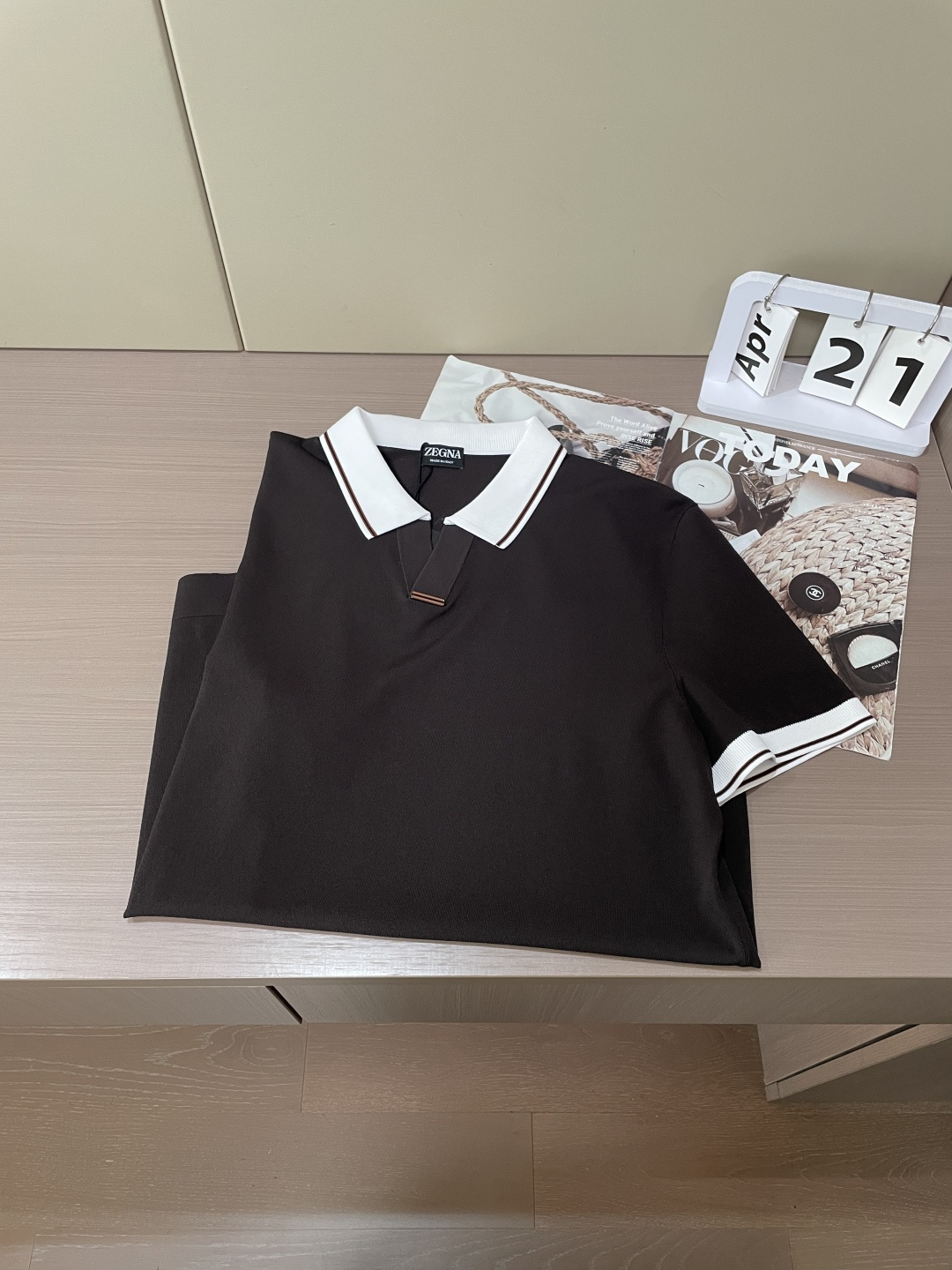 EZ高端春夏新款一比一专柜款，进口纯棉针织翻领短Tee，高端男士纯色针织撞色领短袖T恤，Polo衫！贸易