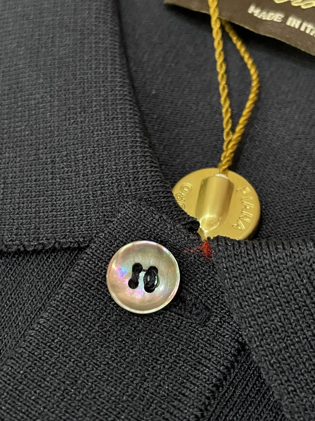 26春夏新款Loro Piana商务休闲PoLo衫，源于意式奢华与日常舒适的精妙融合。甄选上乘针织面料，