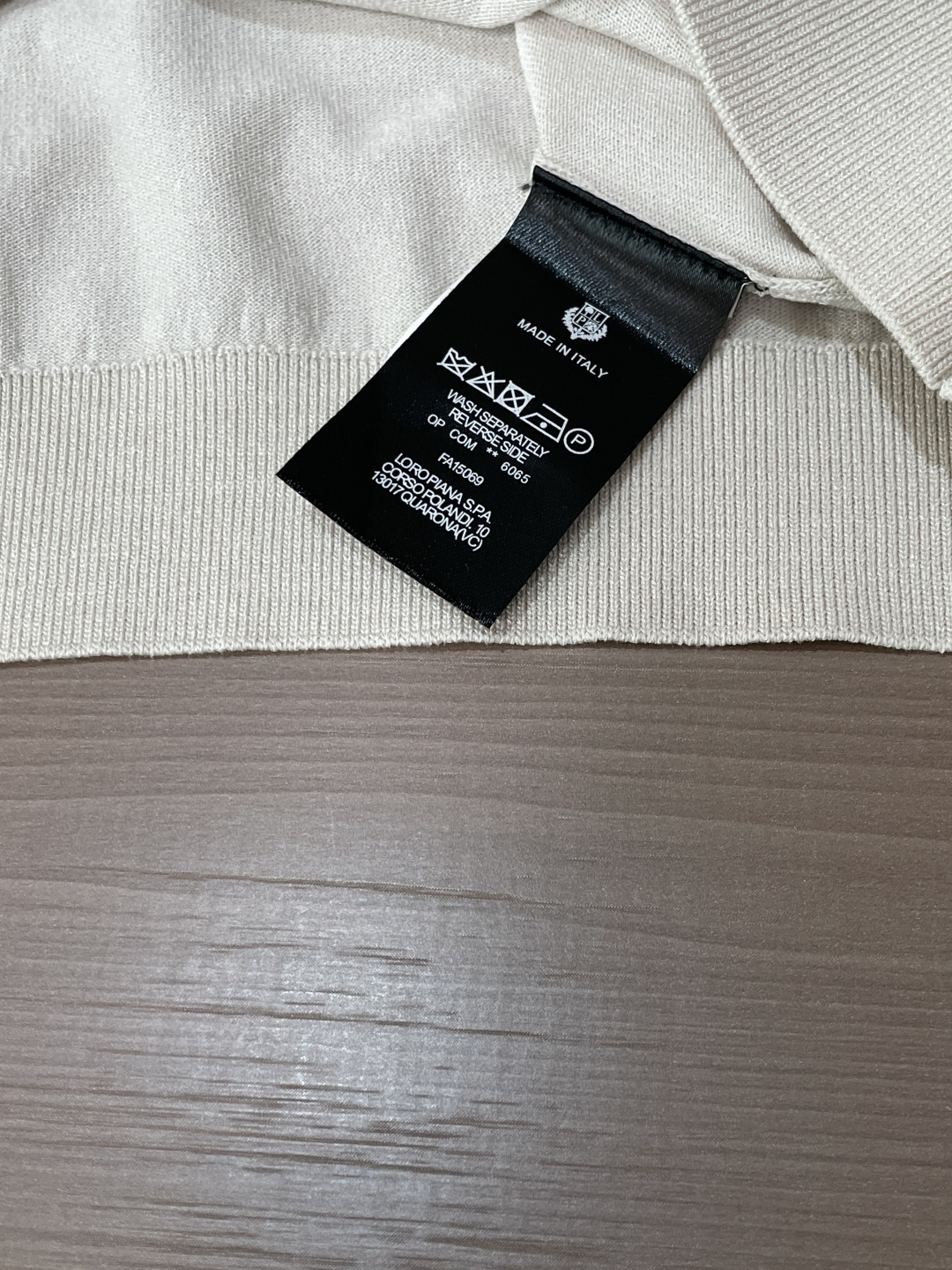 26春夏新款Loro Piana商务休闲PoLo衫，源于意式奢华与日常舒适的精妙融合。甄选上乘针织面料，