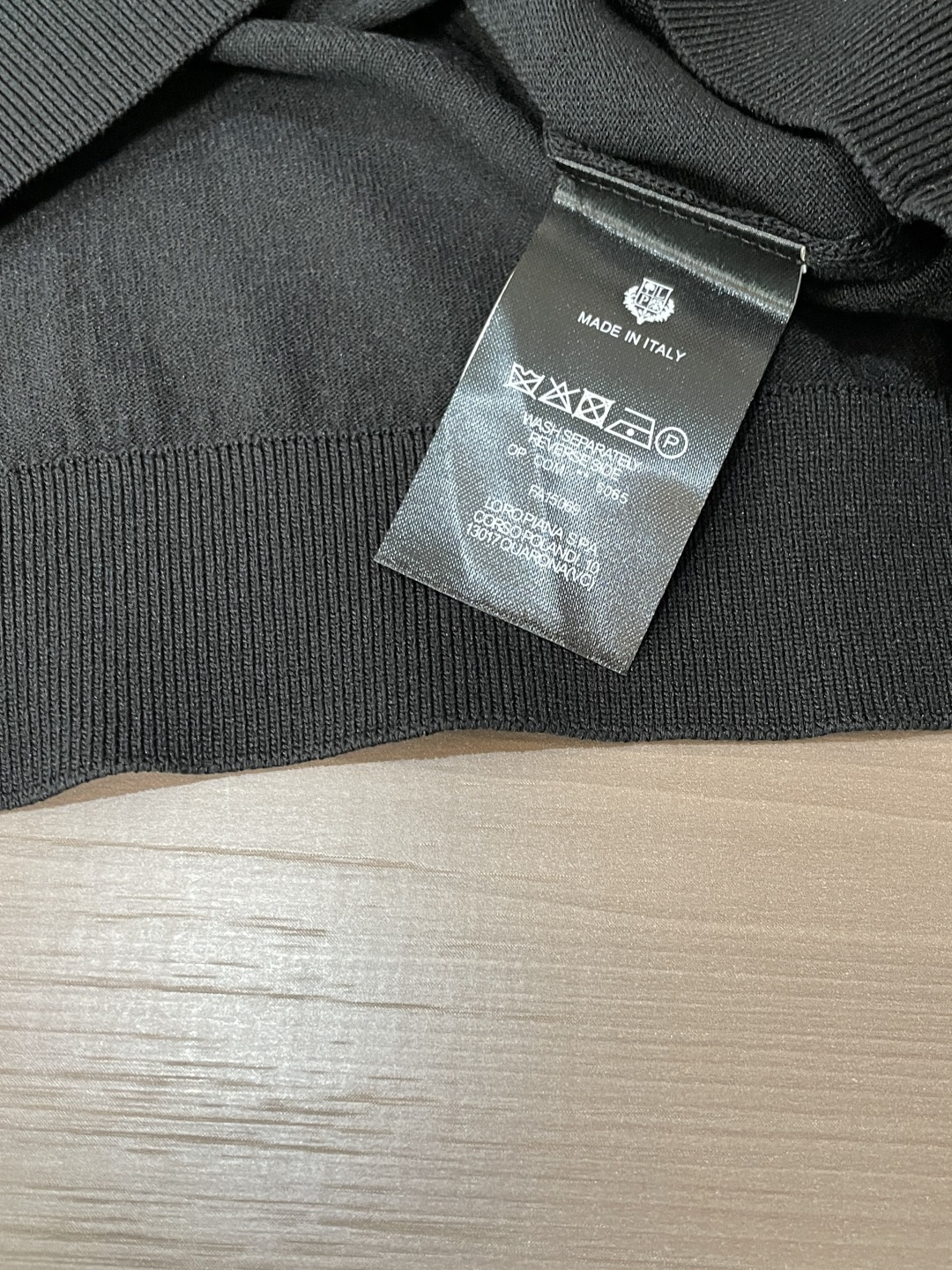 26春夏新款Loro Piana商务休闲PoLo衫，源于意式奢华与日常舒适的精妙融合。甄选上乘针织面料，