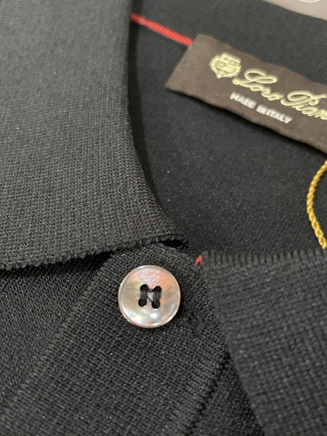 26春夏新款Loro Piana商务休闲PoLo衫，源于意式奢华与日常舒适的精妙融合。甄选上乘针织面料，