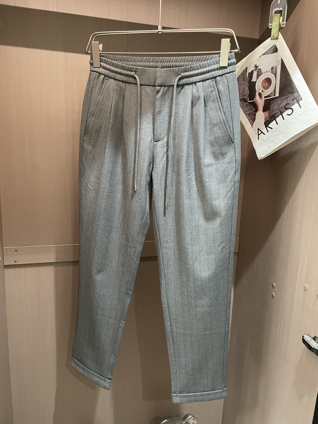 AS春夏新款人字纹棉麻混纺抽绳休闲裤，男士时尚裤脚卷边直筒修身休闲长裤九分裤！贸易公司渠道稀出，同步官网