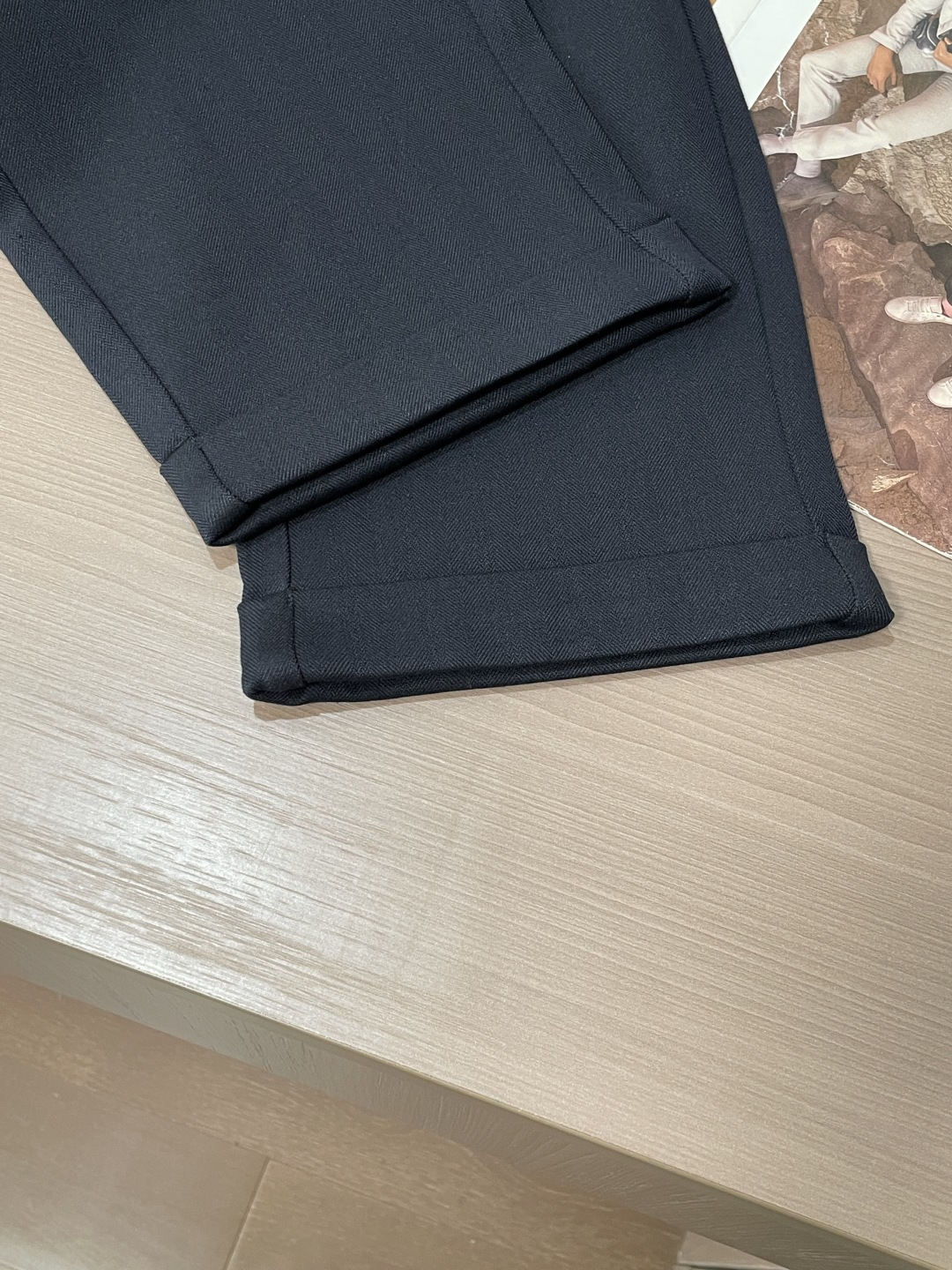 AS春夏新款人字纹棉麻混纺抽绳休闲裤，男士时尚裤脚卷边直筒修身休闲长裤九分裤！贸易公司渠道稀出，同步官网