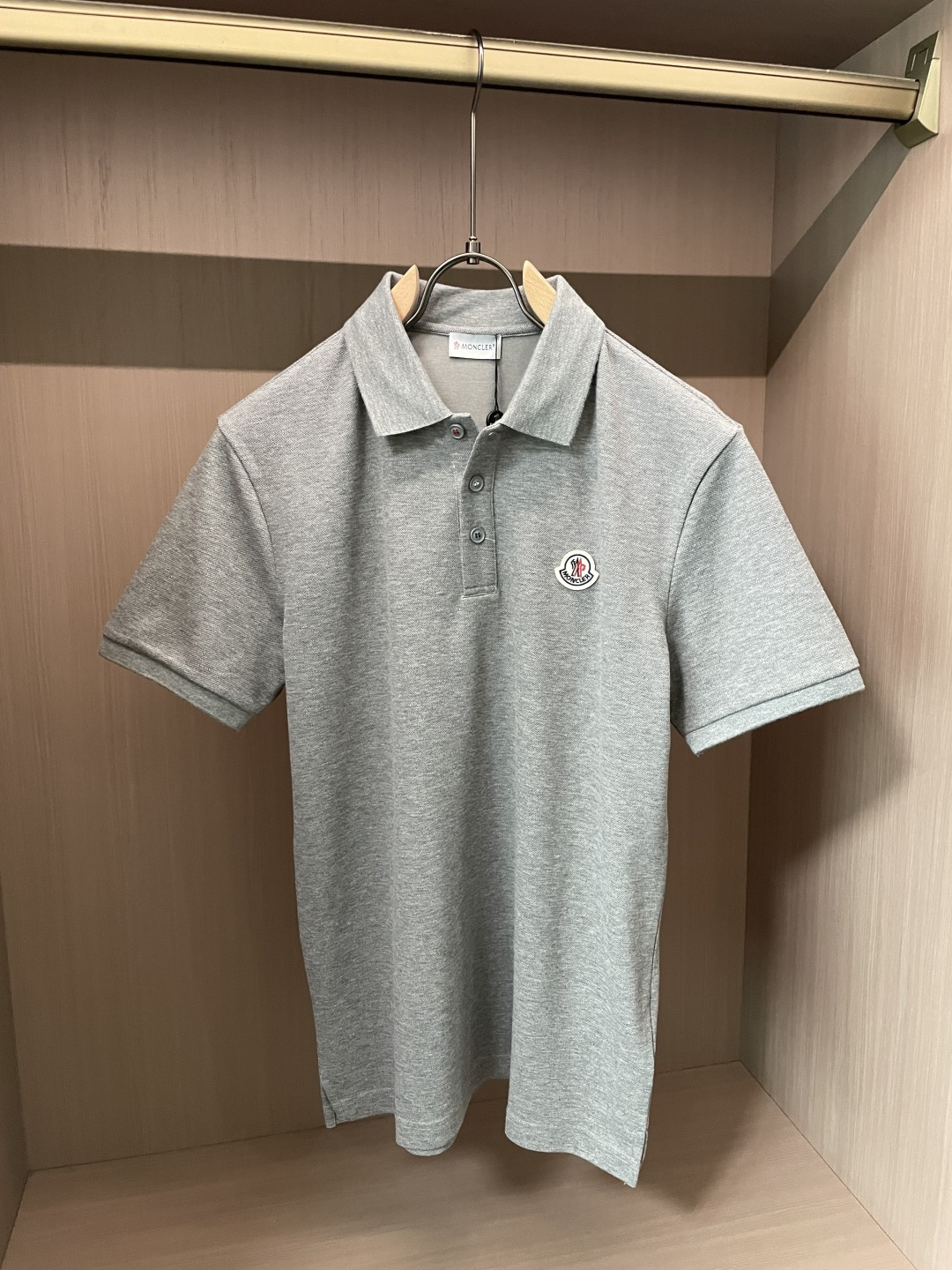 蒙口 2026春夏 官网同步 熟男 轻熟男 最爱款式 经典大气百搭商务休闲Polo领T恤 采用进口双丝光