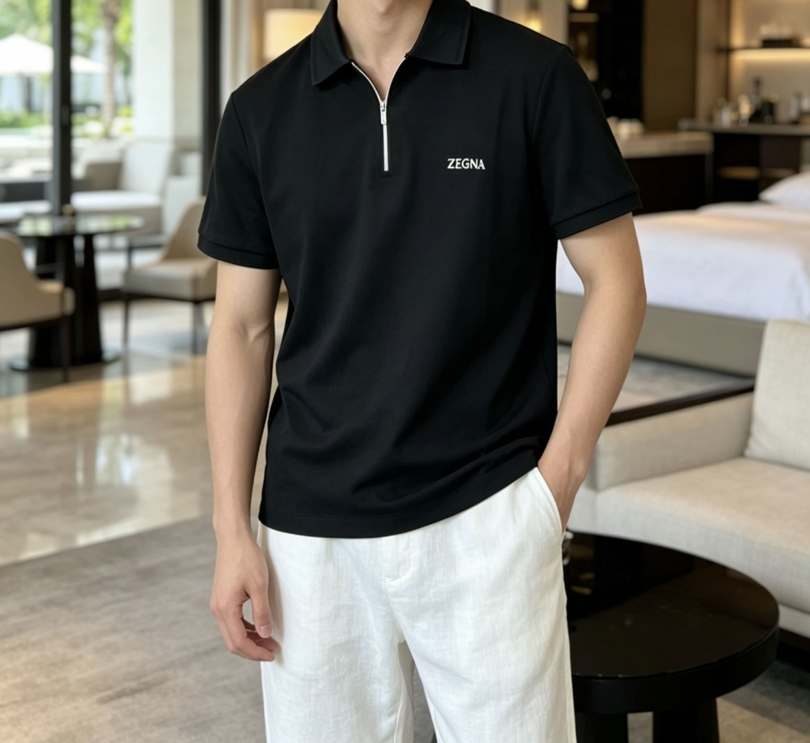 NO:834083,Ermenegildo Zegna 2026 Spring and Summer official website synchronization Mature men Light mature men Favorite style Classic and versatile business casual Polo collar T-shirt Made of imported double mercerized pique cotton fabric, comfortable and breathable, delicate texture, super soft and skin-friendly!  The lapel design and tailoring are slim-fitting, and the fit is absolutely crisp and handsome!  It can be seen from the lock stitch that it is definitely produced by a major factory. This high-density sewing process is absolutely meticulous in handling details!  Highly recommended and you won’t see a style like this outside!  Size M-XXXL,,zegna,tees,t-shirt,19860909杰尼亚 2026春夏 官网同步 熟男 轻熟男 最爱款式 经典大气百搭商务休闲Polo领T恤 采用进口双丝光珠地棉面料 舒适透气 质感细腻 超柔软亲肤触感！翻领设计,剪裁属于修身版型 绝对挺括帅气的合体型！从锁针可以看出 绝对大厂代工出品 这种密度的缝制工艺 对待细节处理绝对是一丝不苟！强烈推荐 而且外面您是根本看不到这样的款式的！ 尺码M-XXXL,,zegna,tees，t-shirt,,Men's clothing
