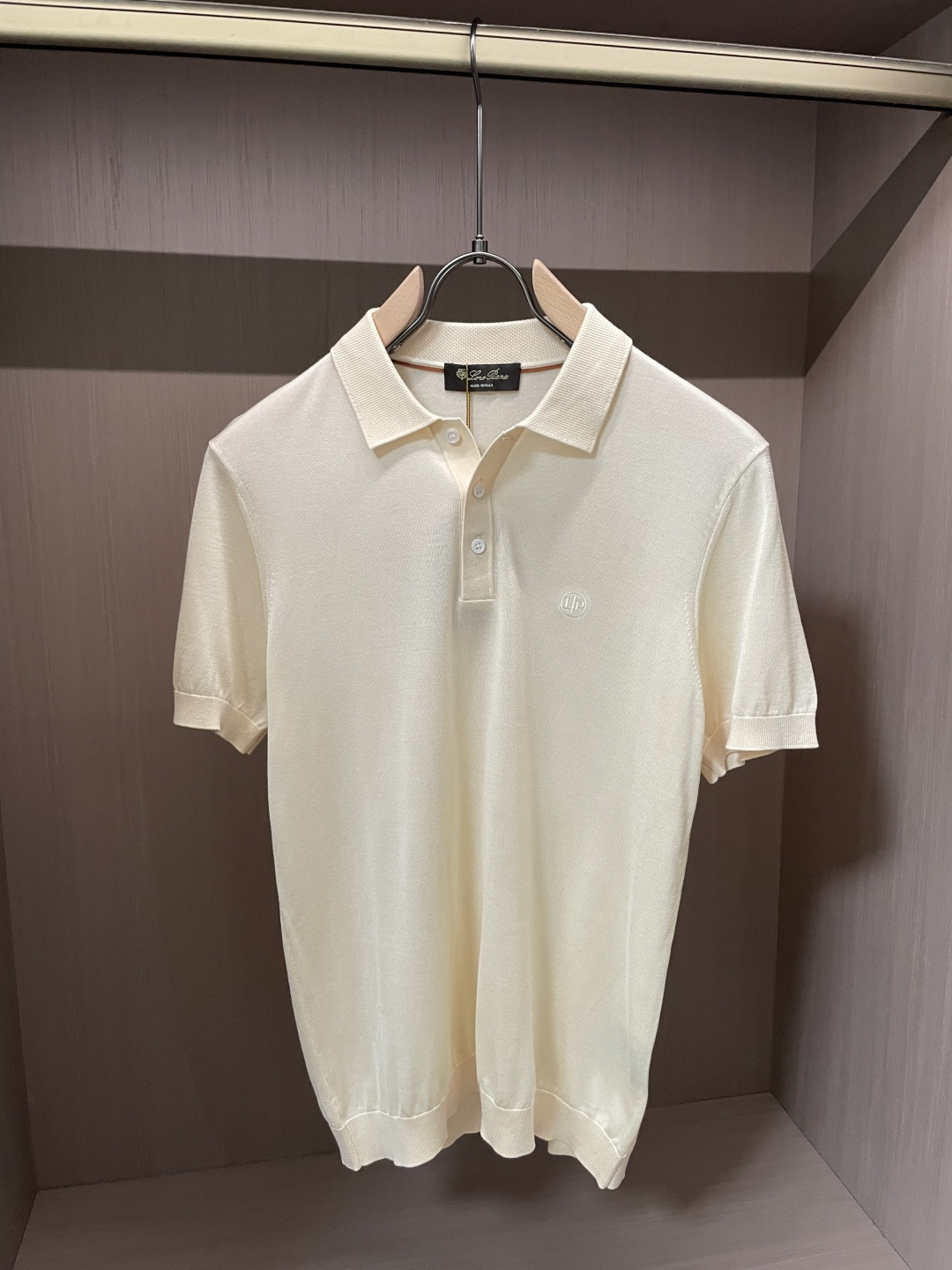 .  LSS春夏新款桑蚕丝天丝混纺针织翻领短Tee，男士经典圆形徽章标识刺绣商务休闲针织短袖Polo衫！贸易公司渠道稀出
