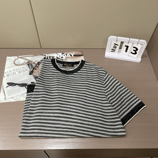 . 26春夏新款Loro piana亚麻混纺条纹针织短袖,源自意大利顶级奢品Loro Pi*na的这款短袖针织衫,是品 . 26春夏新款Loro piana亚麻混纺条纹针织短袖,源自意大利顶级奢品Loro Pi*na的这款短袖针织衫,是品
