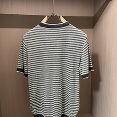 . 26春夏新款Loro piana亚麻混纺条纹针织短袖,源自意大利顶级奢品Loro Pi*na的这款短袖针织衫,是品 . 26春夏新款Loro piana亚麻混纺条纹针织短袖,源自意大利顶级奢品Loro Pi*na的这款短袖针织衫,是品
