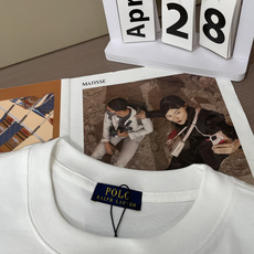 . 拉夫劳伦 2026春夏款/官网同步 面料采用重磅纯棉精梳棉面料,OS宽松版型,上身版型超正!日常百搭,衣橱必备单 . 拉夫劳伦 2026春夏款/官网同步 面料采用重磅纯棉精梳棉面料,OS宽松版型,上身版型超正!日常百搭,衣橱必备单