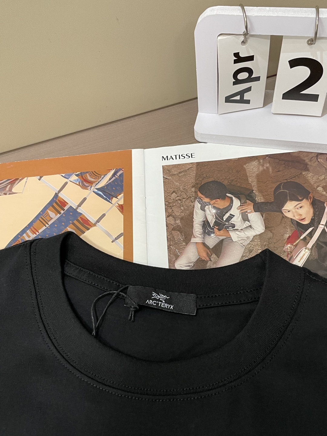 . 鸟家 2026春夏款/官网同步 面料采用重磅纯棉精梳棉面料,OS宽松版型,上身版型超正!日常百搭,衣橱必备单品! . 鸟家 2026春夏款/官网同步 面料采用重磅纯棉精梳棉面料,OS宽松版型,上身版型超正!日常百搭,衣橱必备单品!