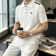 蒙口 2026ss夏季新品男士针织翻领短袖衫!独家首发 采用纤维超细与高弹的伊力特纱线织造而成,质感与纹 蒙口 2026ss夏季新品男士针织翻领短袖衫!独家首发 采用纤维超细与高弹的伊力特纱线织造而成,质感与纹