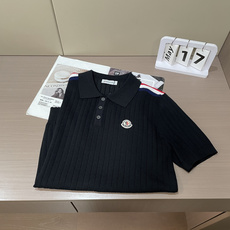 蒙口 2026ss夏季新品男士针织翻领短袖衫!独家首发 采用纤维超细与高弹的伊力特纱线织造而成,质感与纹 蒙口 2026ss夏季新品男士针织翻领短袖衫!独家首发 采用纤维超细与高弹的伊力特纱线织造而成,质感与纹