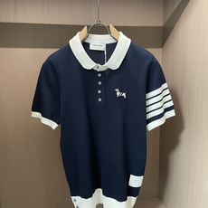 TB 2026ss夏季新品男士针织翻领短袖衫!独家首发 采用纤维超细与高弹的伊力特纱线织造而成,质感与纹 TB 2026ss夏季新品男士针织翻领短袖衫!独家首发 采用纤维超细与高弹的伊力特纱线织造而成,质感与纹