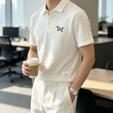 TB 2026ss夏季新品男士针织翻领短袖衫!独家首发 采用纤维超细与高弹的伊力特纱线织造而成,质感与纹 TB 2026ss夏季新品男士针织翻领短袖衫!独家首发 采用纤维超细与高弹的伊力特纱线织造而成,质感与纹