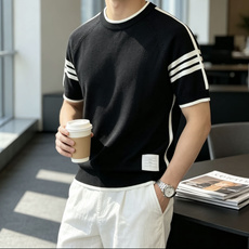 TB 2026ss夏季新品男士针织圆领短袖衫!独家首发 采用纤维超细与高弹的伊力特纱线织造而成,质感与纹 TB 2026ss夏季新品男士针织圆领短袖衫!独家首发 采用纤维超细与高弹的伊力特纱线织造而成,质感与纹