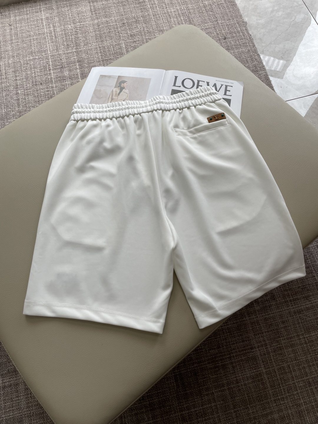 Lv 重磅推荐！2026ss夏装新品 专柜在售 最新系列图案logo短裤 必须人手一件的节奏！进口顶极高