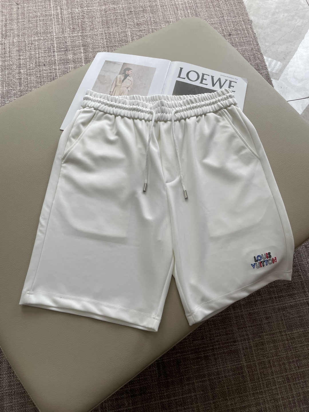 Lv 重磅推荐！2026ss夏装新品 专柜在售 最新系列图案logo短裤 必须人手一件的节奏！进口顶极高