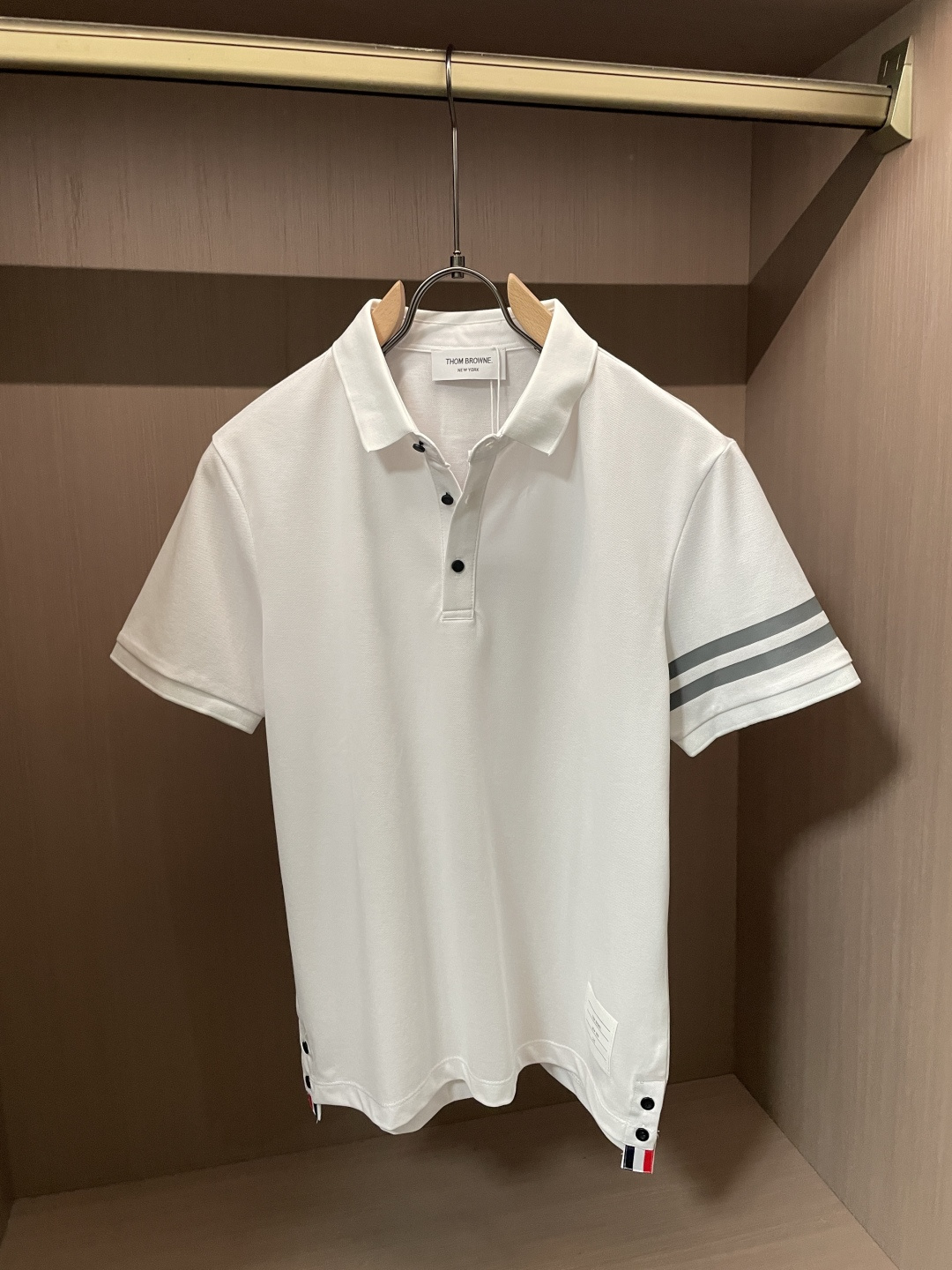 TB 2026ss夏季新品男士针织翻领短袖衫！独家首发 采用纤维超细与高弹的伊力特纱线织造而成，质感与纹