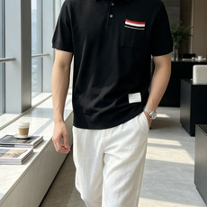 TB 2026ss夏季新品男士针织翻领短袖衫!独家首发 采用纤维超细与高弹的伊力特纱线织造而成,质感与纹 TB 2026ss夏季新品男士针织翻领短袖衫!独家首发 采用纤维超细与高弹的伊力特纱线织造而成,质感与纹