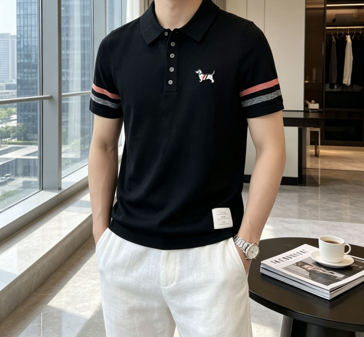 TB 2026ss夏季新品男士针织翻领短袖衫！独家首发 采用纤维超细与高弹的伊力特纱线织造而成，质感与纹