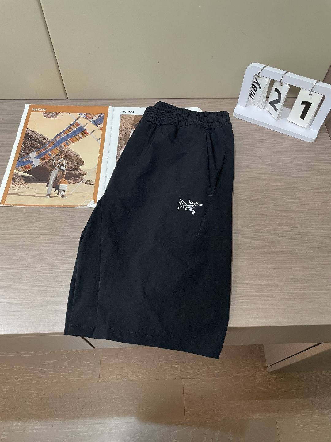 . 鸟家 26新品短裤 冰感速干面料，夏日体感直降3℃采用高弹冰丝速干面料，触感丝滑凉感，上身自带降温b