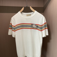 Bur 2026ss夏季新品男士针织圆领短袖衫!独家首发 采用纤维超细与高弹的伊力特纱线织造而成,质感与 Bur 2026ss夏季新品男士针织圆领短袖衫!独家首发 采用纤维超细与高弹的伊力特纱线织造而成,质感与