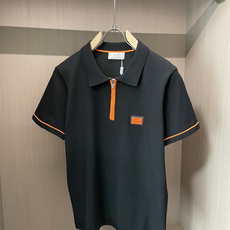 爱🐎仕 2026ss夏季新品男士针织圆领短袖衫!独家首发 采用纤维超细与高弹的伊力特纱线织造而成,质感与 爱🐎仕 2026ss夏季新品男士针织圆领短袖衫!独家首发 采用纤维超细与高弹的伊力特纱线织造而成,质感与