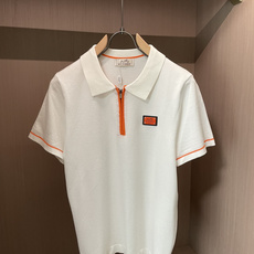 爱🐎仕 2026ss夏季新品男士针织圆领短袖衫!独家首发 采用纤维超细与高弹的伊力特纱线织造而成,质感与 爱🐎仕 2026ss夏季新品男士针织圆领短袖衫!独家首发 采用纤维超细与高弹的伊力特纱线织造而成,质感与