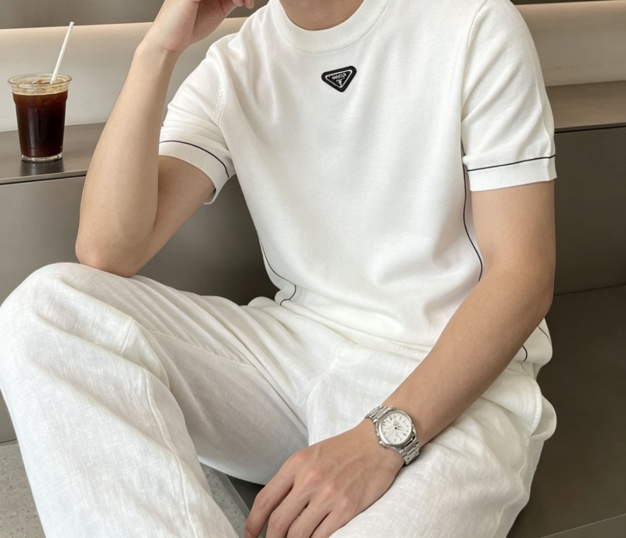 Prad 2026ss夏季新品男士针织圆领短袖衫！独家首发 采用纤维超细与高弹的伊力特纱线织造而成，质感