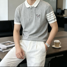 TB 2026ss夏季新品男士针织翻领短袖衫!独家首发 采用纤维超细与高弹的伊力特纱线织造而成,质感与纹 TB 2026ss夏季新品男士针织翻领短袖衫!独家首发 采用纤维超细与高弹的伊力特纱线织造而成,质感与纹