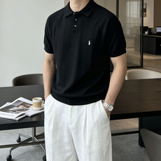 拉夫劳伦 2026ss夏季新品男士针织翻领短袖衫!独家首发 采用纤维超细与高弹的伊力特纱线织造而成,质感 拉夫劳伦 2026ss夏季新品男士针织翻领短袖衫!独家首发 采用纤维超细与高弹的伊力特纱线织造而成,质感
