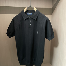 拉夫劳伦 2026ss夏季新品男士针织翻领短袖衫!独家首发 采用纤维超细与高弹的伊力特纱线织造而成,质感 拉夫劳伦 2026ss夏季新品男士针织翻领短袖衫!独家首发 采用纤维超细与高弹的伊力特纱线织造而成,质感